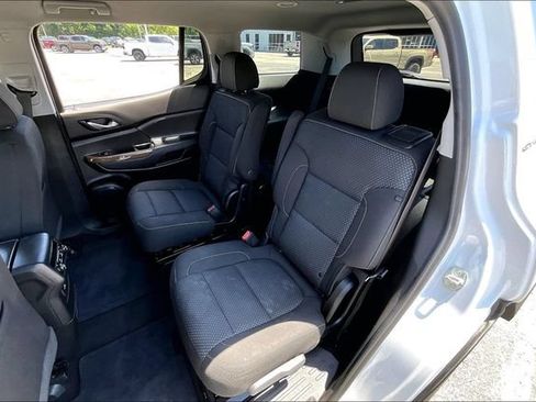 Used 2021 GMC Acadia SLE w/ Trailering Package AWD/4WD image 21