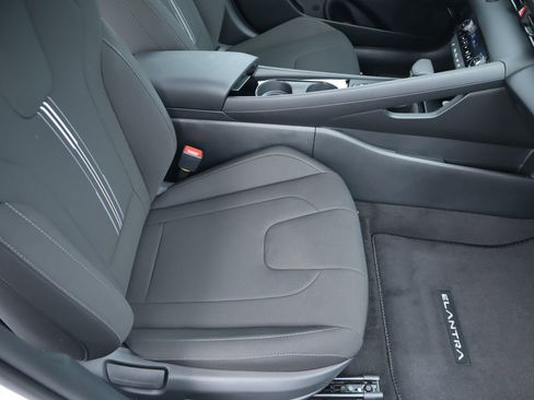 New 2026 Hyundai Elantra SEL Sport Premium FWD image 13