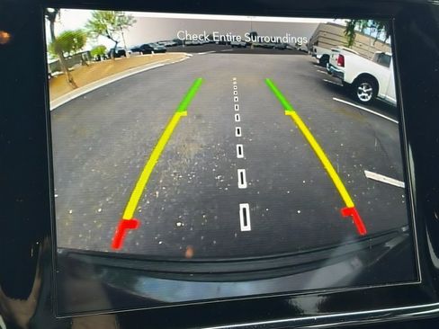 Used 2020 Jeep Grand Cherokee Altitude image 24