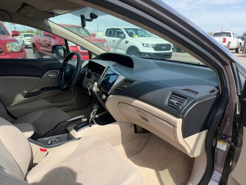 Used 2012 Honda Civic LX image 27
