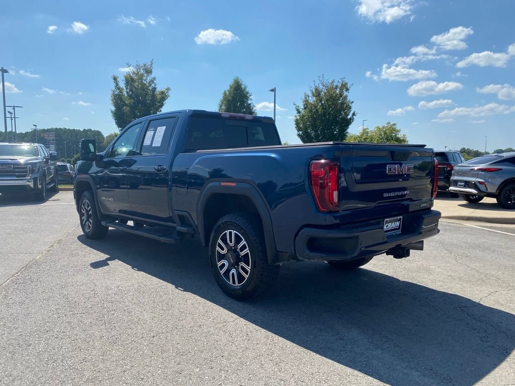 Used 2022 GMC Sierra 2500 AT4 w/ AT4 Preferred Package AWD/4WD image 11
