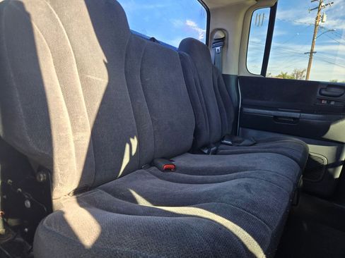 Used 2003 Dodge Dakota SLT image 17