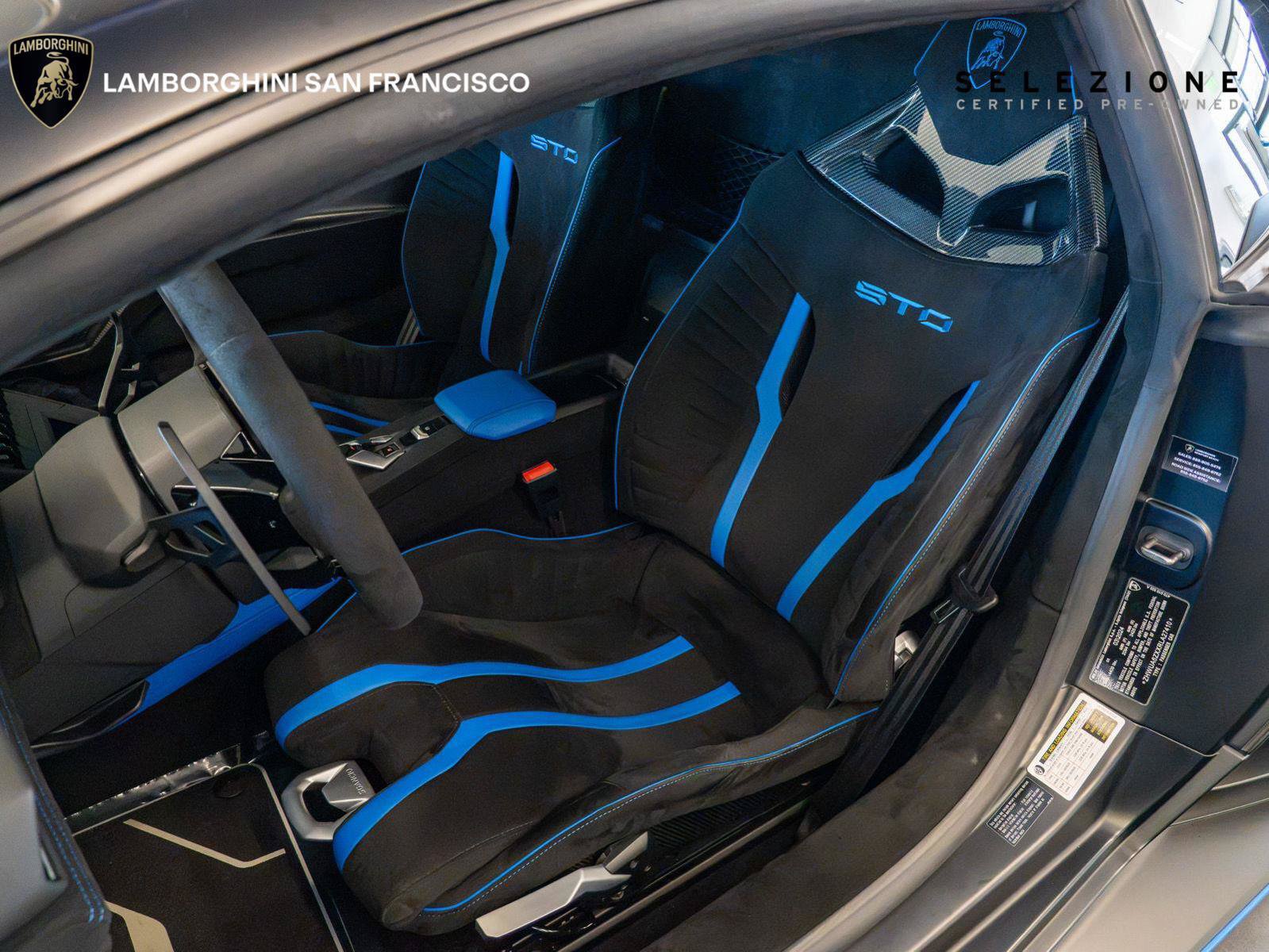 Used 2024 Lamborghini Huracan STO RWD image 58