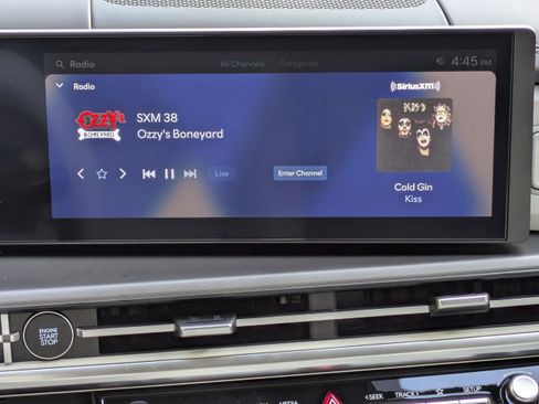 New 2026 Hyundai Santa Fe SE image 21