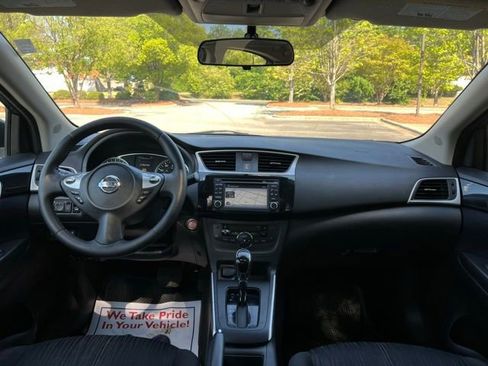 Used 2018 Nissan Sentra SV w/ Premium Package (P01) FWD image 26