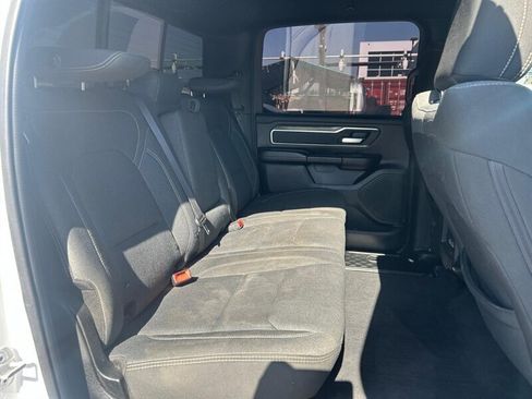Used 2019 RAM 1500 Big Horn RWD image 32