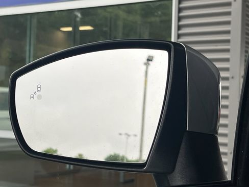 Used 2020 Ford EcoSport Titanium FWD image 13
