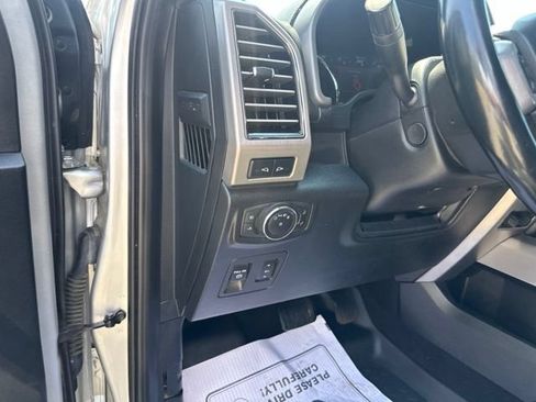 Certified 2019 Ford F150 Platinum AWD/4WD image 38