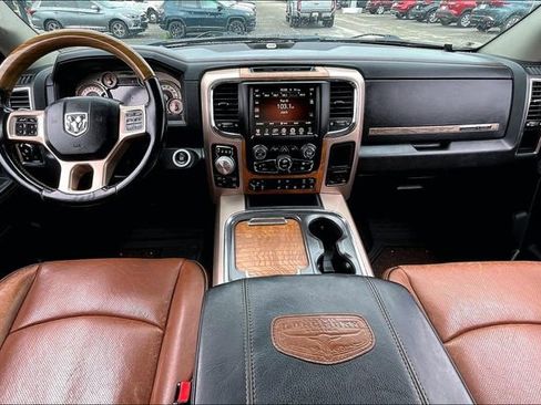 Used 2017 RAM 1500 Laramie Longhorn AWD/4WD image 7