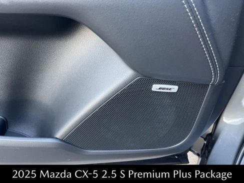 New 2025 MAZDA CX-5 AWD 2.5 S w/ Premium Plus Pkg image 8