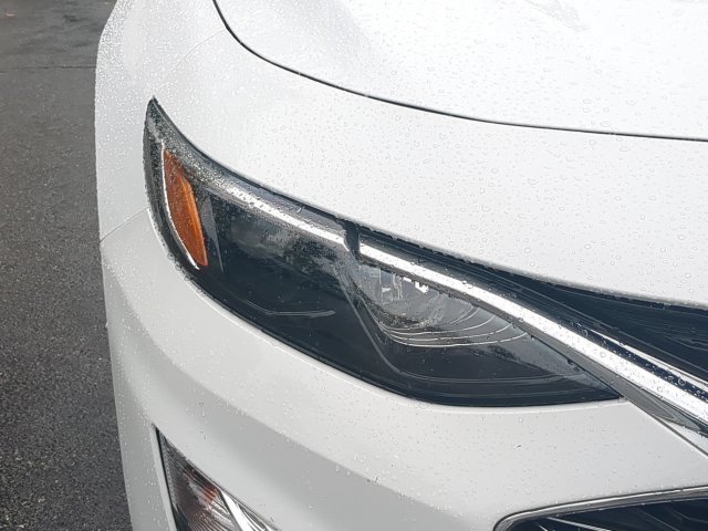 Used 2022 Chevrolet Malibu LS FWD image 10