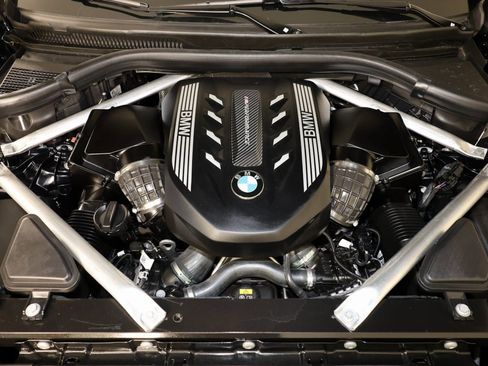 Used 2023 BMW X5 M50i w/ Climate Comfort Package image 36