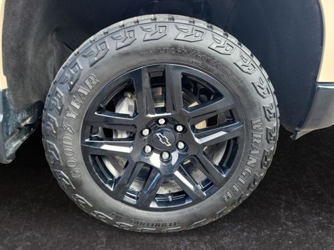 Used 2023 Chevrolet Silverado 1500 LT Trail Boss w/ Protection Package image 27