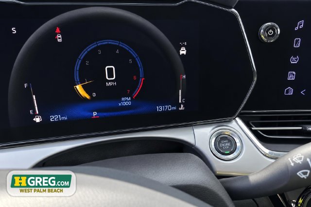 Used 2026 Chevrolet Trax LT FWD image 8