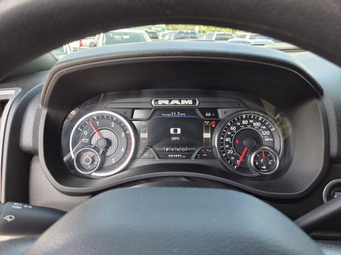 Used 2022 RAM 2500 Tradesman AWD/4WD image 27