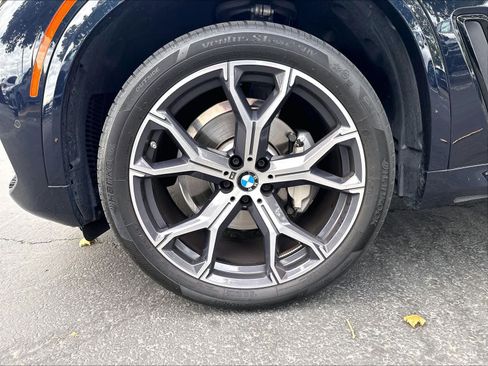 Used 2023 BMW X5 xDrive40i w/ M Sport Package AWD/4WD image 34
