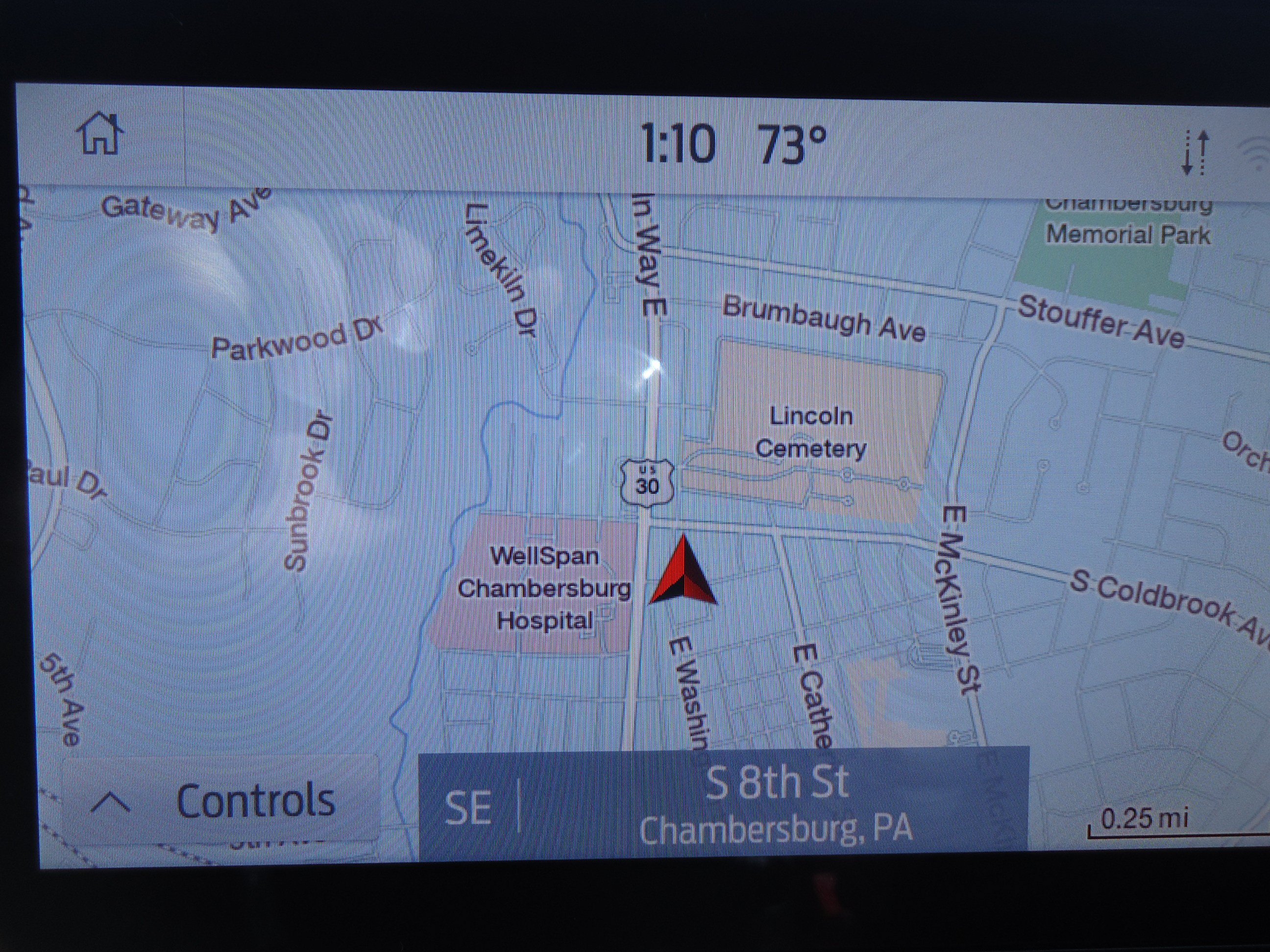 Used 2021 Ford Explorer XLT w/ Equipment Group 202A AWD/4WD image 17