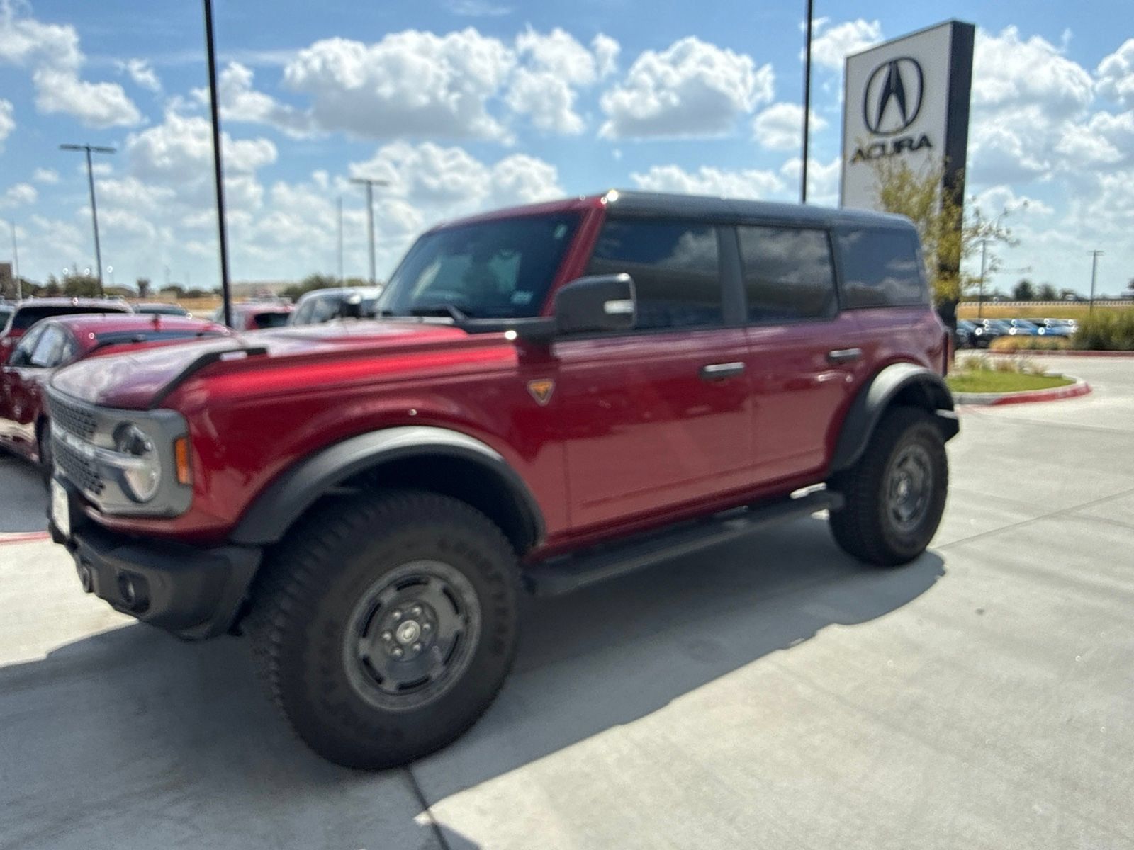 Used 2025 Ford Bronco Badlands AWD/4WD image 4