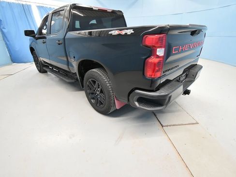 Used 2024 Chevrolet Silverado 1500 Custom w/ LPO, Dark Essentials Package image 25