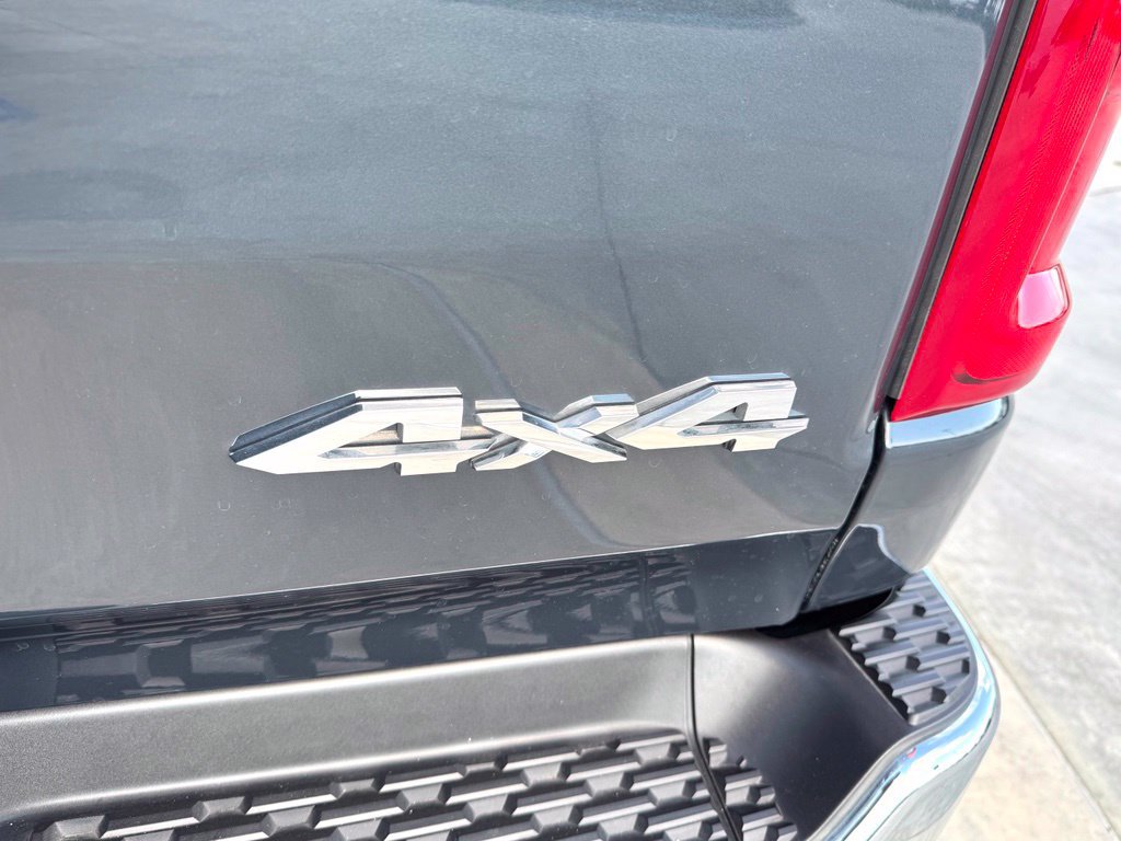 Used 2026 RAM 1500 Laramie AWD/4WD image 47