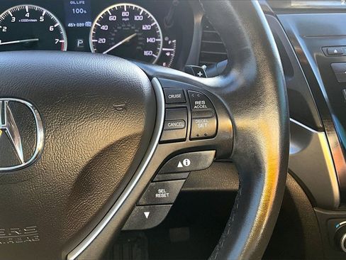 Used 2017 Acura ILX Base image 19