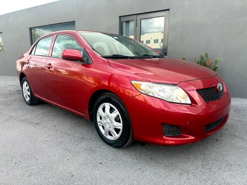 Used 2010 Toyota Corolla LE image 12