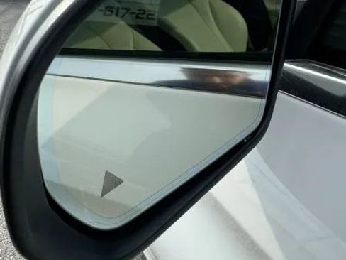 Used 2018 Mercedes-Benz C 300 Sedan image 11