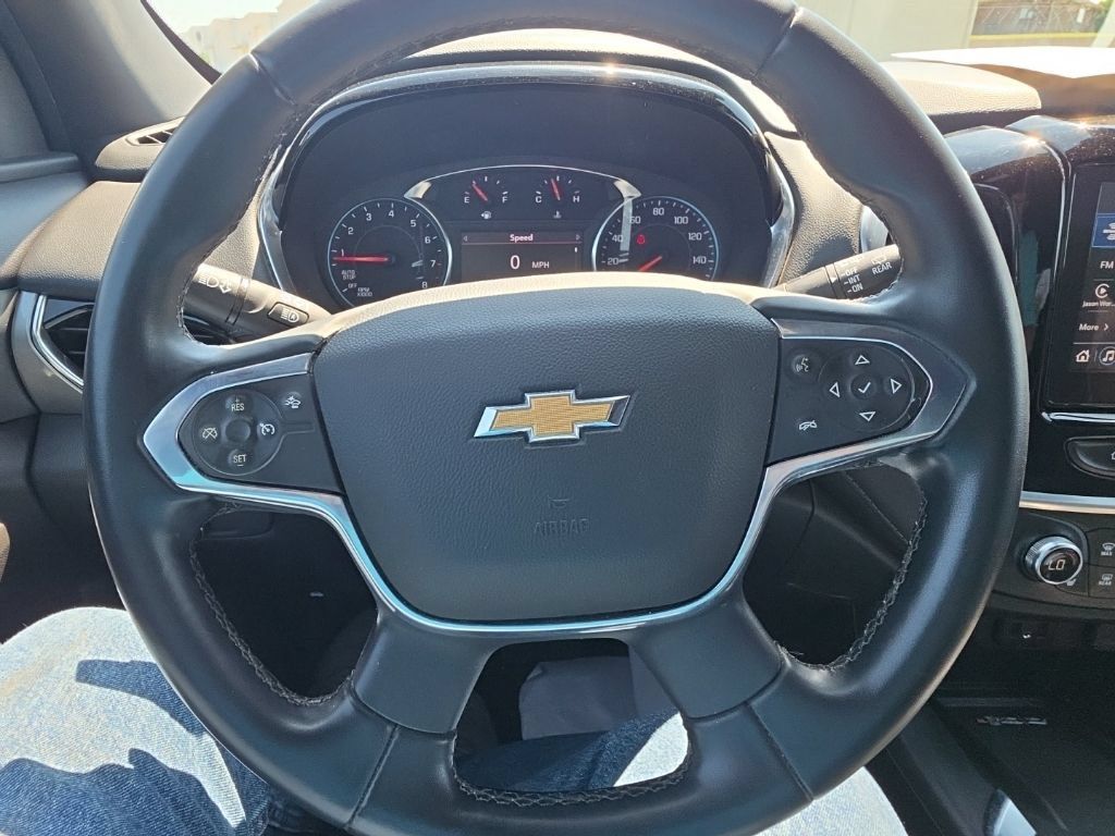 Used 2023 Chevrolet Traverse LT FWD image 39