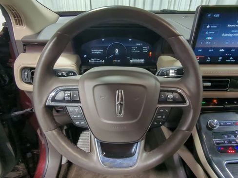 Used 2023 Lincoln Nautilus Reserve image 29
