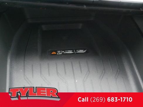 New 2026 Chevrolet Equinox EV LT image 34