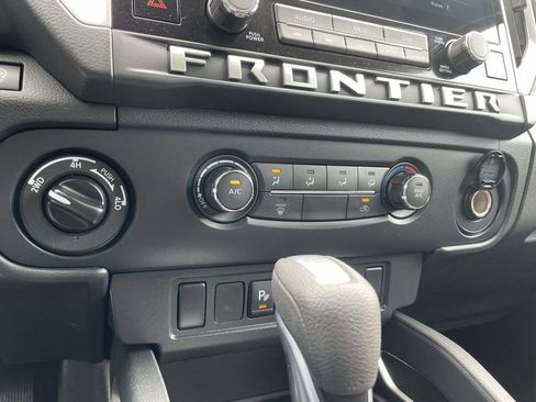 Used 2026 Nissan Frontier SV AWD/4WD image 25