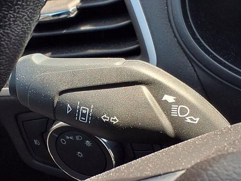 Used 2023 Ford Edge SEL w/ Convenience Package image 27