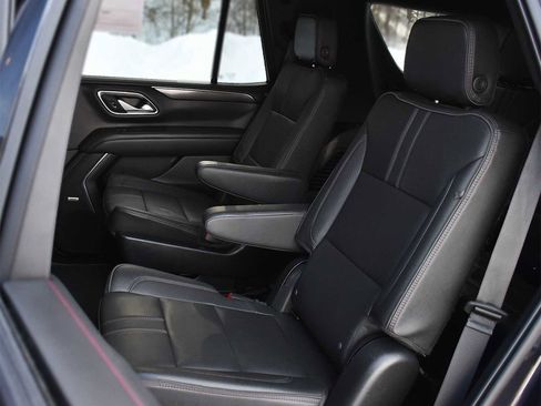 Used 2022 Chevrolet Tahoe RST w/ Luxury Package image 12