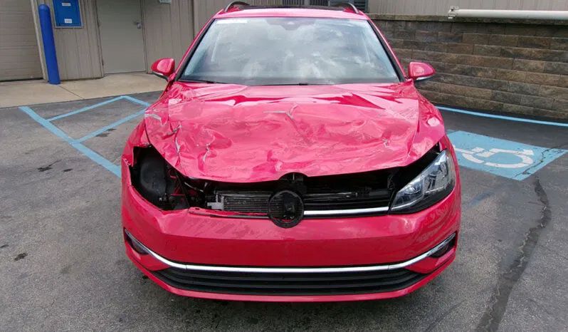 Used 2019 Volkswagen Golf S FWD image 3