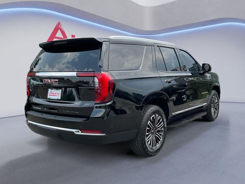 Used 2025 GMC Yukon Elevation AWD/4WD image 5