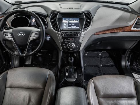 Used 2017 Hyundai Santa Fe Limited image 14