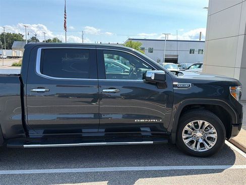 Used 2021 GMC Sierra 1500 Denali w/ Driver Alert Package II AWD/4WD image 10
