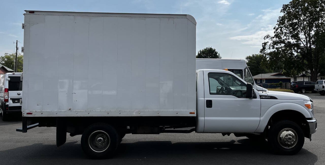 Used 2012 Ford F350 XL w/ XL Value Pkg AWD/4WD image 4