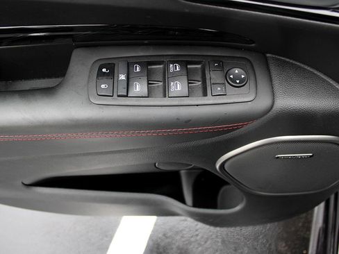 Used 2024 Dodge Durango Citadel w/ Tow 'N Go Package image 19