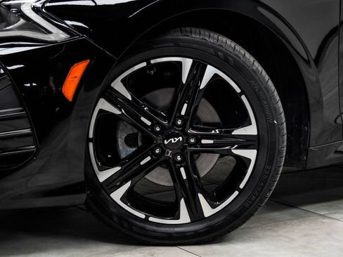 Used 2022 Kia K5 GT-Line w/ GT-Line Awd Premium Package image 3