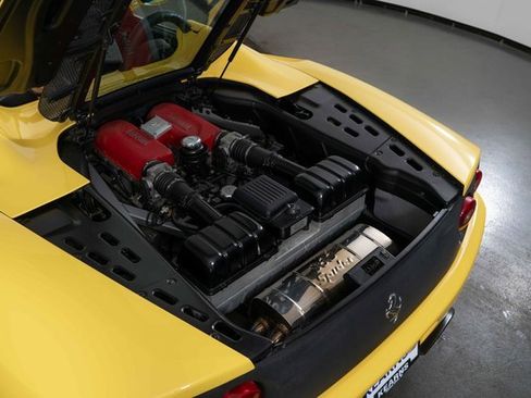 Used 2001 Ferrari 360 Spider image 24