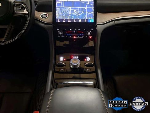 Used 2022 Jeep Grand Cherokee Summit image 12