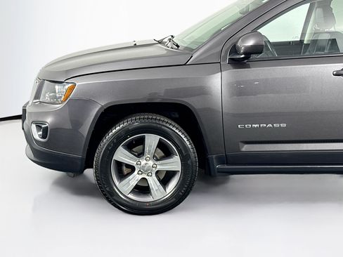 Used 2016 Jeep Compass High Altitude AWD/4WD image 38