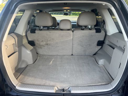 Used 2011 Ford Escape XLT w/ 203A Rapid Spec Order Code image 13