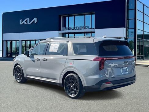 New 2026 Kia Carnival SX Prestige FWD image 11