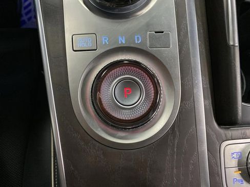 Used 2024 Genesis GV80 3.5T Prestige Signature image 22