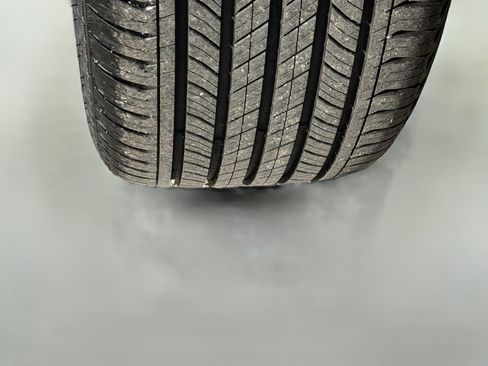 New 2026 Land Rover Defender 110 OCTA AWD/4WD image 43