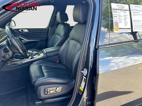 Used 2021 BMW X7 M50i w/ Dynamic Handling Package image 20