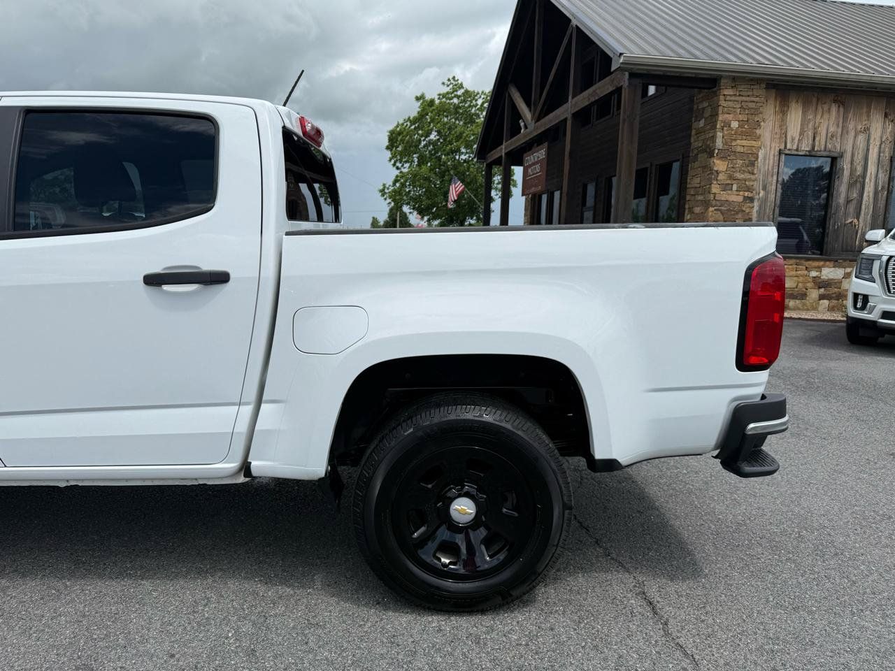 Used 2022 Chevrolet Colorado W/T RWD image 31
