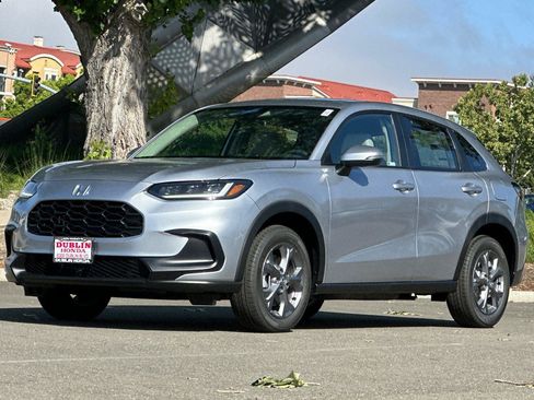 New 2026 Honda HR-V LX image 8